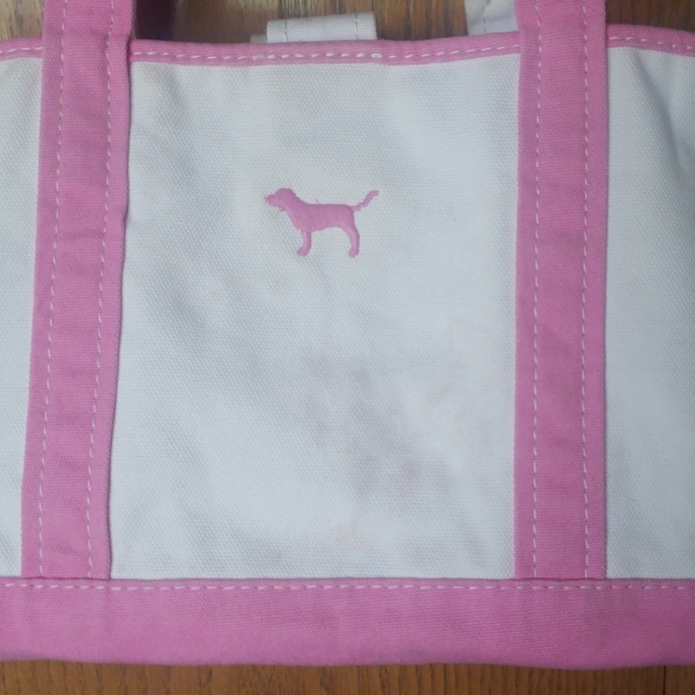 Rare HTF VS Pink Dog carrier - Picture 2 of 4